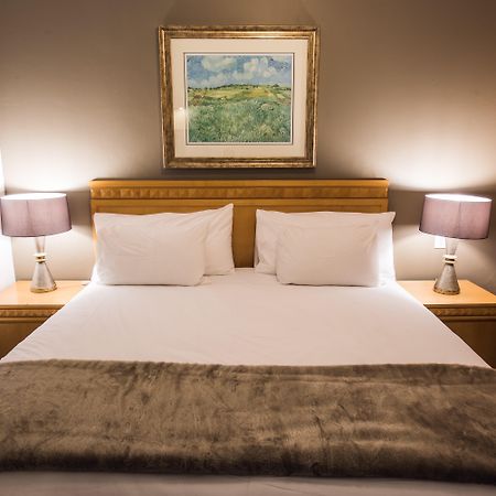 Airport Inn And Suites Edenvale Kültér fotó