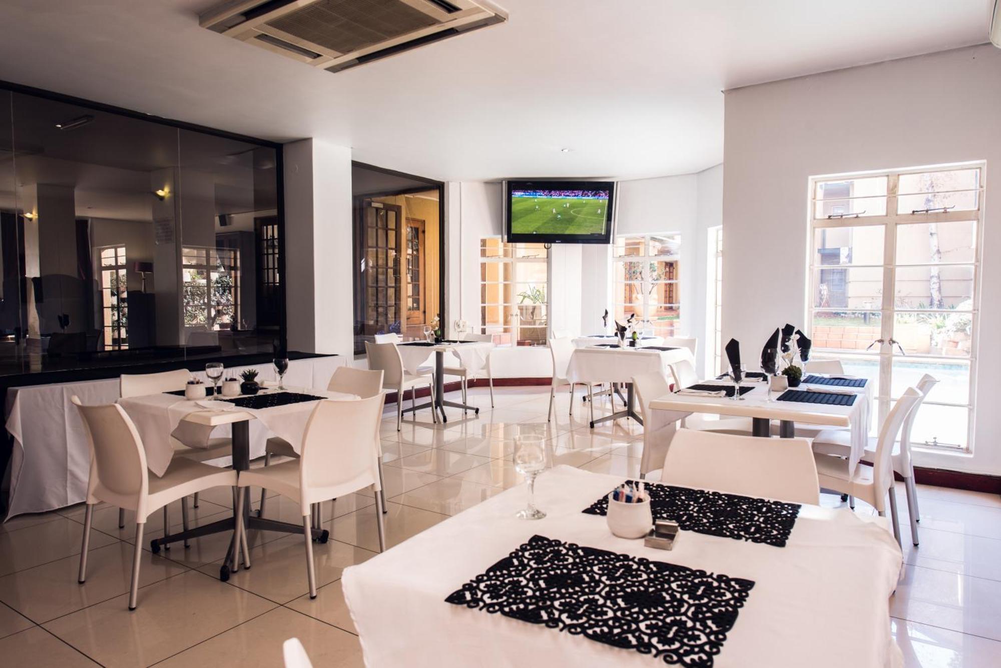 Airport Inn And Suites Edenvale Kültér fotó