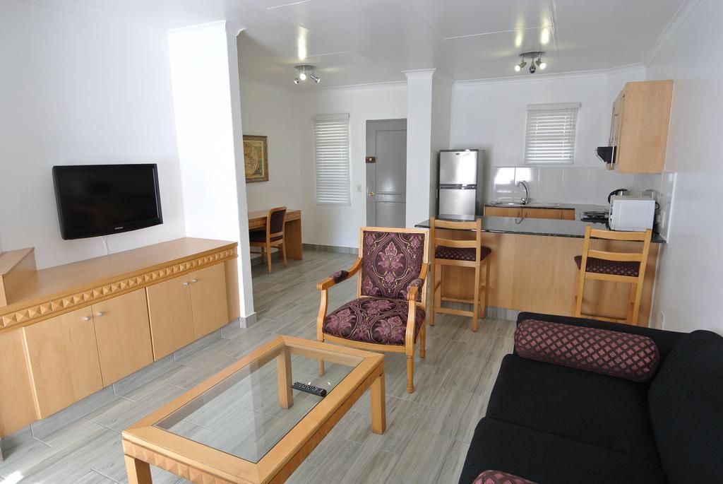 Airport Inn And Suites Edenvale Kültér fotó